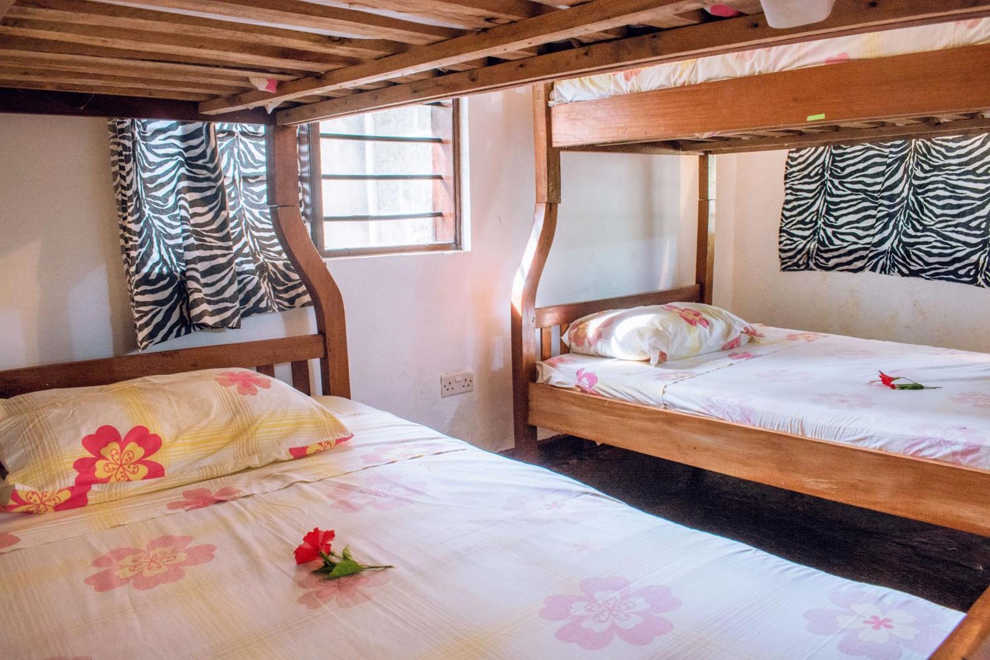 Kijani Cottages In Diani Diani Beach Exterior foto