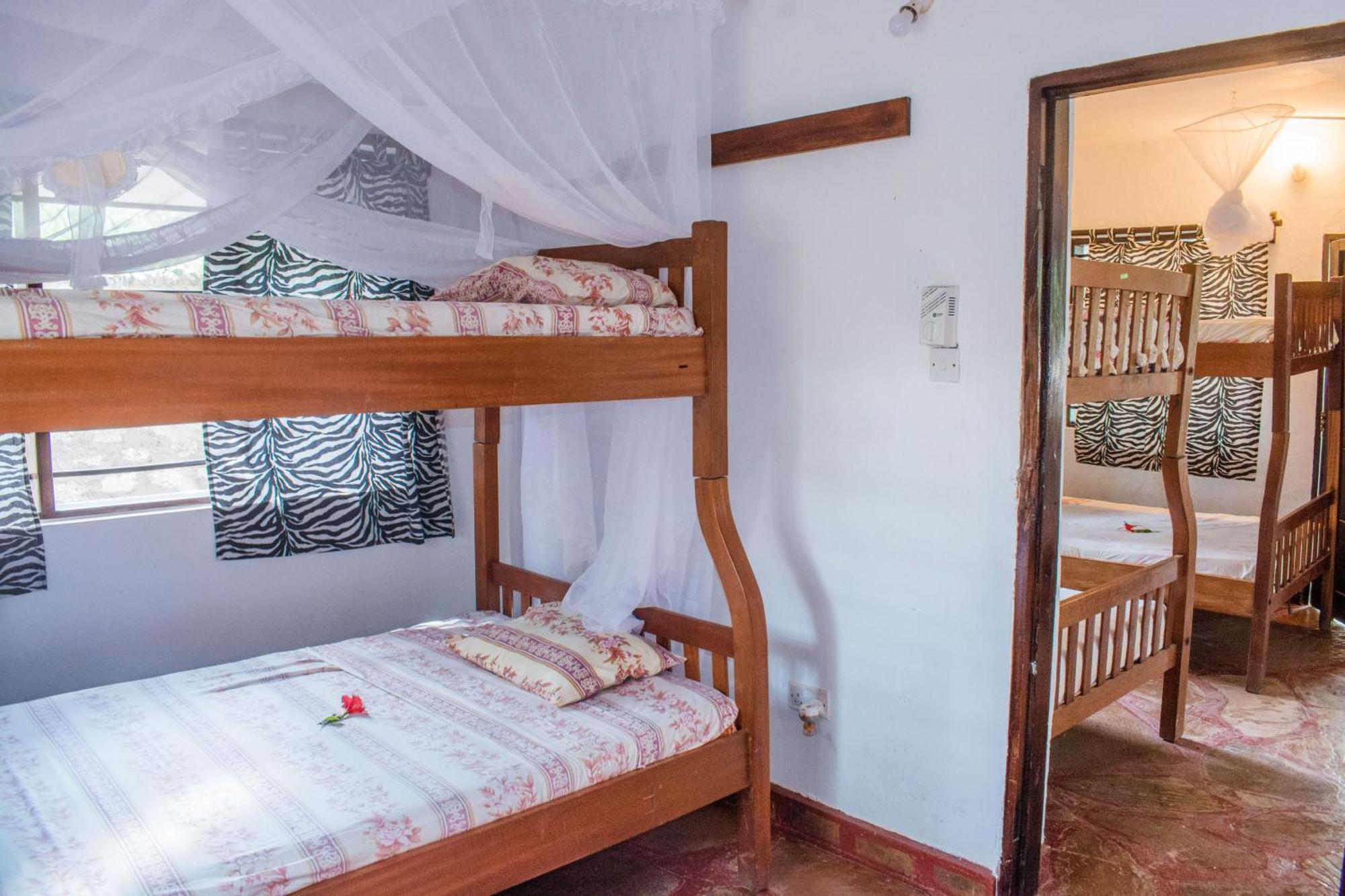Kijani Cottages In Diani Diani Beach Exterior foto