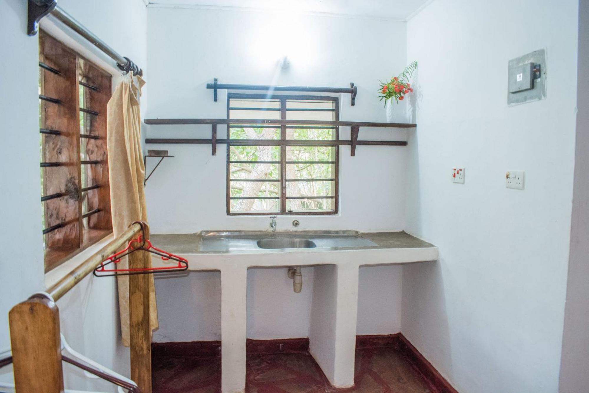 Kijani Cottages In Diani Diani Beach Exterior foto
