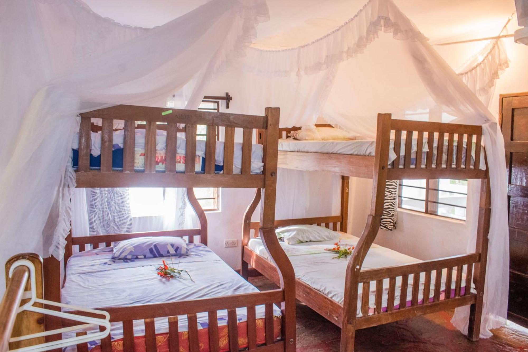 Kijani Cottages In Diani Diani Beach Exterior foto