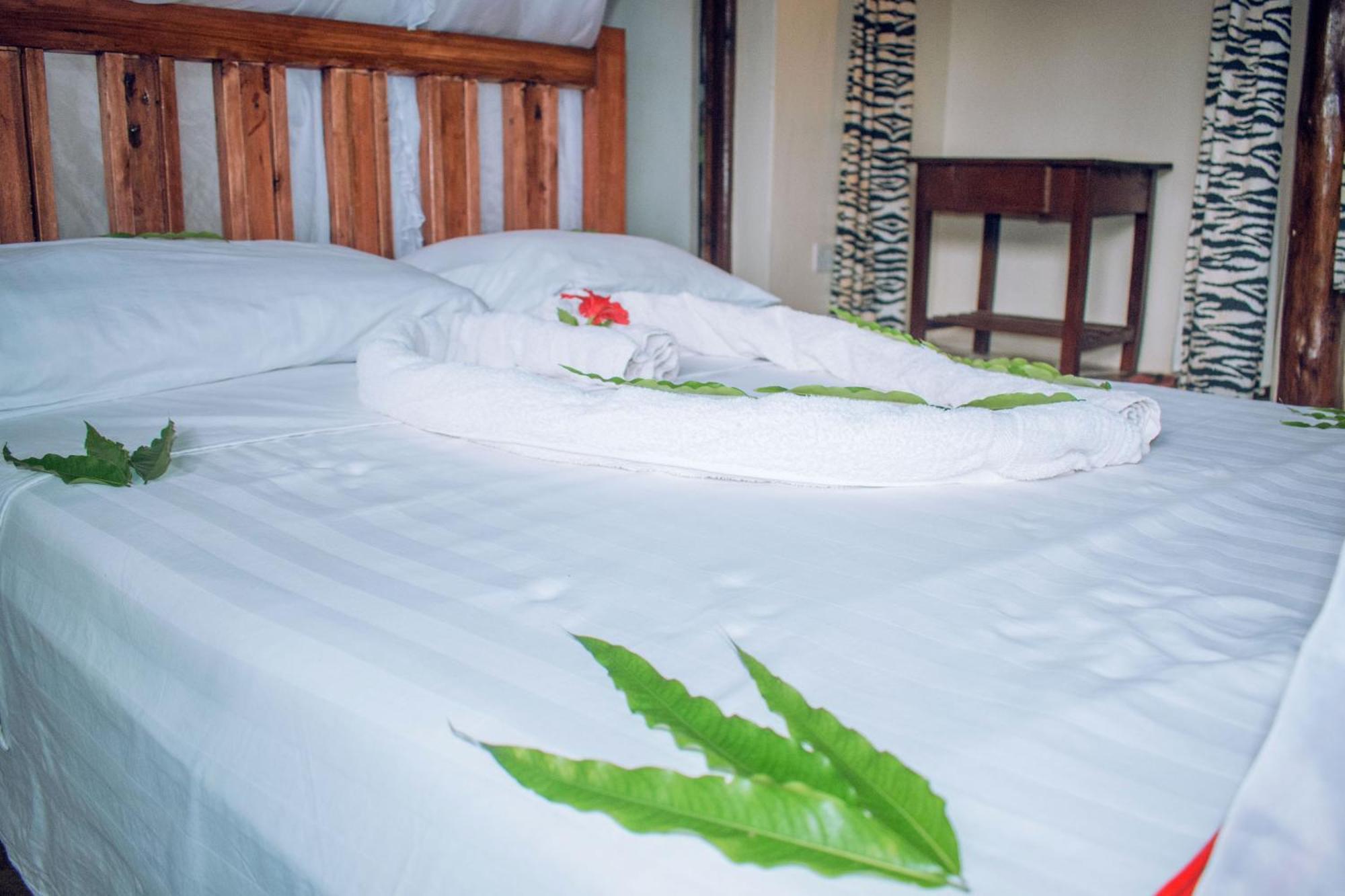 Kijani Cottages In Diani Diani Beach Exterior foto