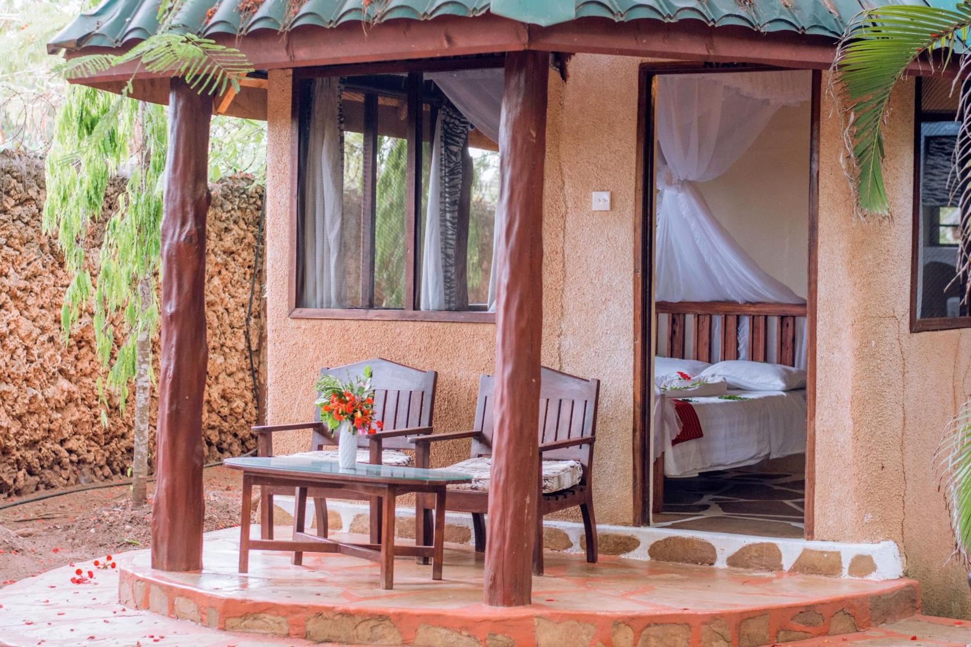 Kijani Cottages In Diani Diani Beach Exterior foto